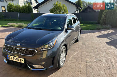 Позашляховик / Кросовер Kia Niro 2019 в Івано-Франківську