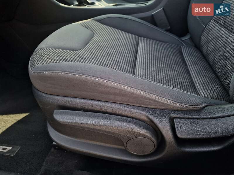 Позашляховик / Кросовер Kia Niro 2018 в Львові