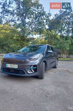 Внедорожник / Кроссовер Kia Niro 2019 в Шишаки