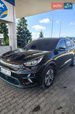 Внедорожник / Кроссовер Kia Niro 2019 в Гайсине