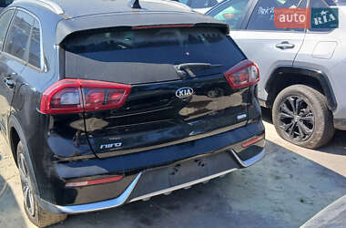 Внедорожник / Кроссовер Kia Niro 2018 в Львове