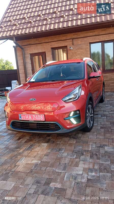 Внедорожник / Кроссовер Kia Niro 2020 в 