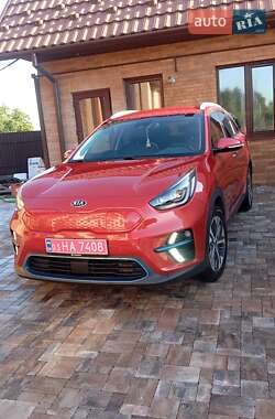 Внедорожник / Кроссовер Kia Niro 2020 в 