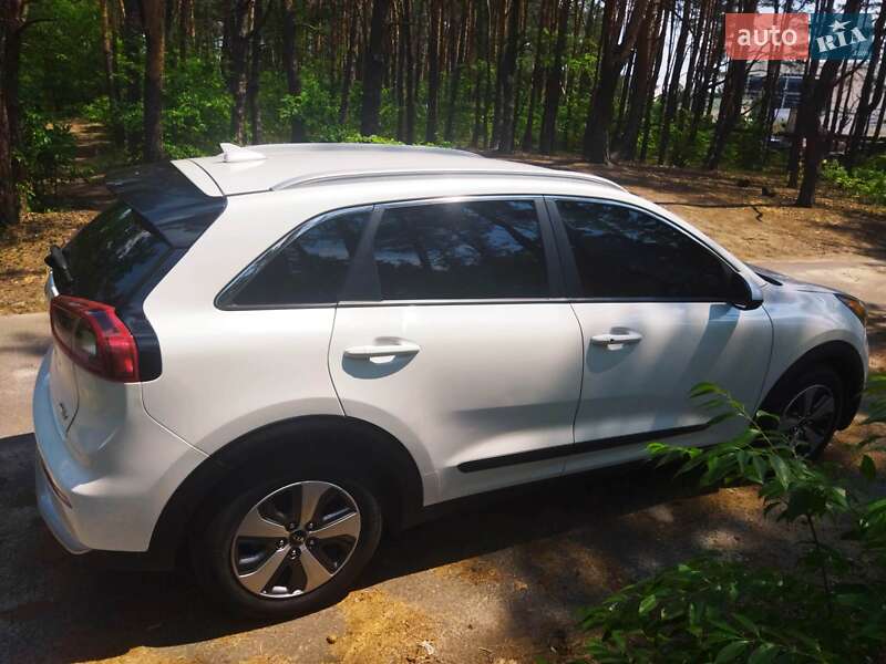 Позашляховик / Кросовер Kia Niro 2019 в Рівному фото 3 Позашляховик / Кросовер Kia Niro 2019 в Рівному