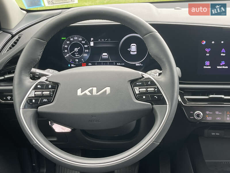 Позашляховик / Кросовер Kia Niro 2023 в Переяславі