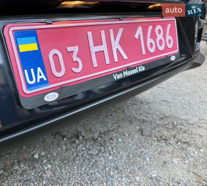 Позашляховик / Кросовер Kia Niro 2020 в Львові