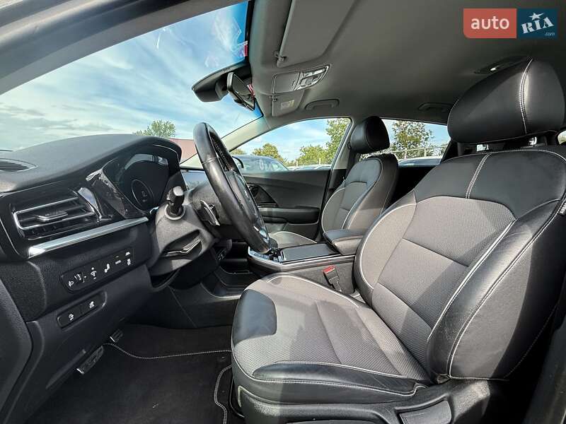 Внедорожник / Кроссовер Kia Niro 2021 в Львове