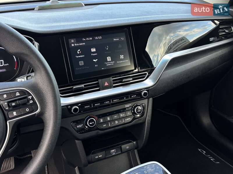 Позашляховик / Кросовер Kia Niro 2020 в Львові