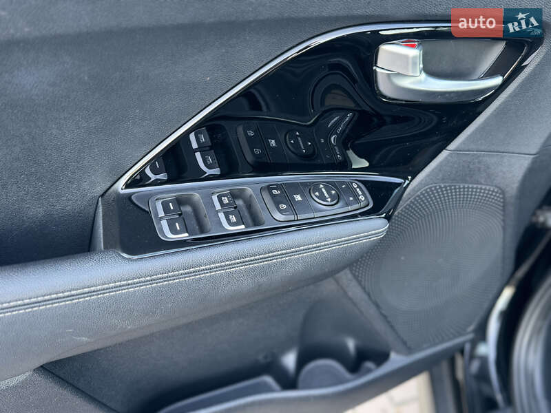 Позашляховик / Кросовер Kia Niro 2020 в Бахмачі фото 16 Позашляховик / Кросовер Kia Niro 2020 в Бахмачі