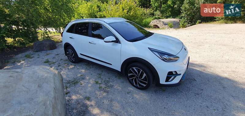 Внедорожник / Кроссовер Kia Niro 2019 в Днепре