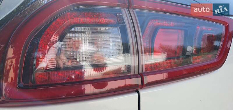 Внедорожник / Кроссовер Kia Niro 2019 в Днепре