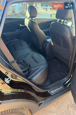 Внедорожник / Кроссовер Kia Niro 2019 в 