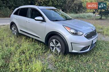Внедорожник / Кроссовер Kia Niro 2018 в Киеве
