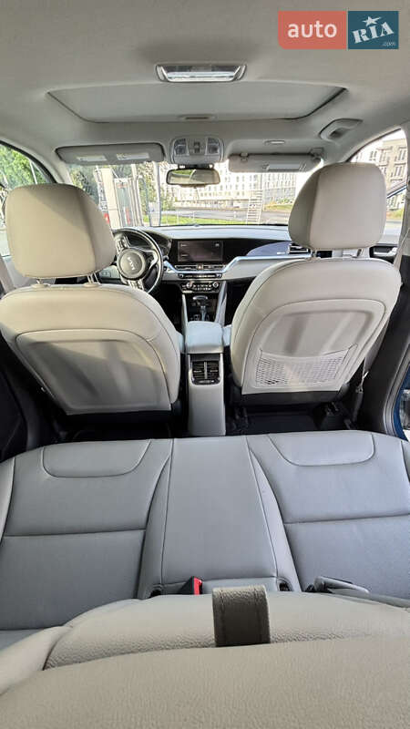 Позашляховик / Кросовер Kia Niro 2021 в Львові