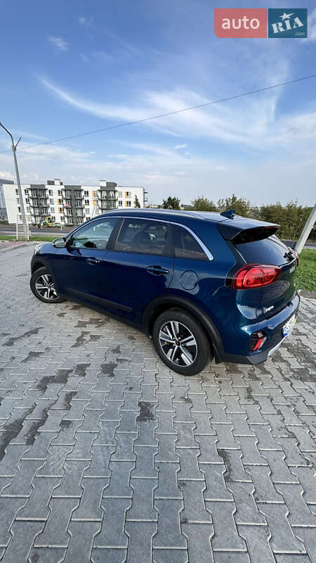 Позашляховик / Кросовер Kia Niro 2021 в Львові
