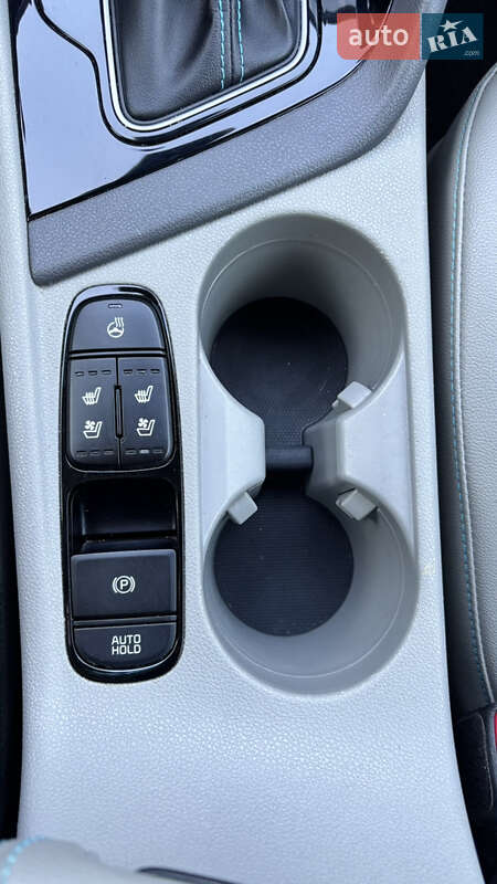 Позашляховик / Кросовер Kia Niro 2021 в Львові