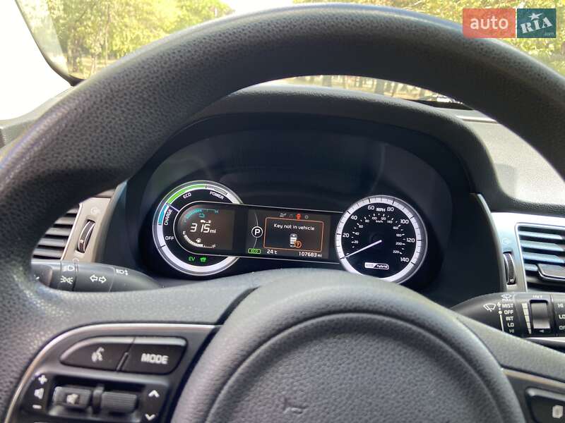 Внедорожник / Кроссовер Kia Niro 2017 в Кривом Роге фото 9 Внедорожник / Кроссовер Kia Niro 2017 в Кривом Роге