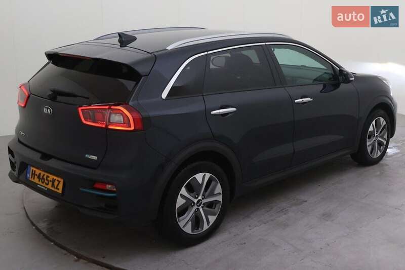 Позашляховик / Кросовер Kia Niro 2019 в Львові