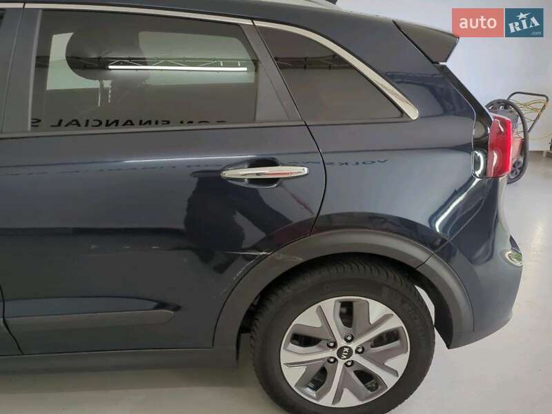 Позашляховик / Кросовер Kia Niro 2019 в Львові