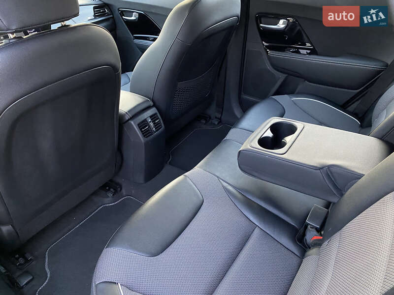 Позашляховик / Кросовер Kia Niro 2021 в Львові