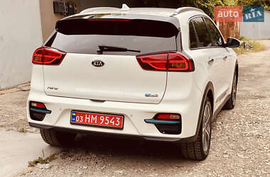 Внедорожник / Кроссовер Kia Niro 2020 в 