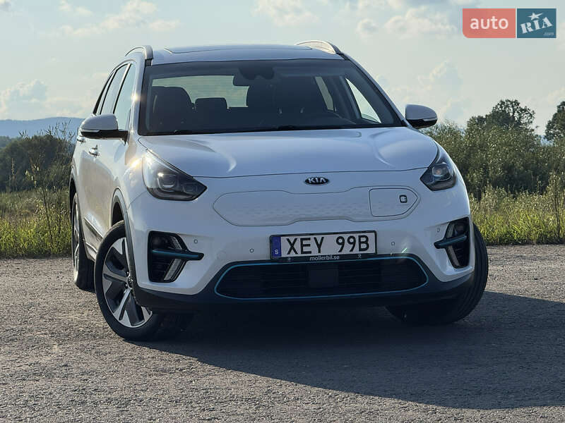 Внедорожник / Кроссовер Kia Niro 2021 в Дрогобыче