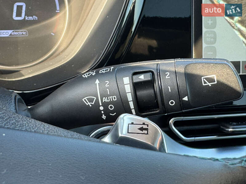 Внедорожник / Кроссовер Kia Niro 2021 в Дрогобыче