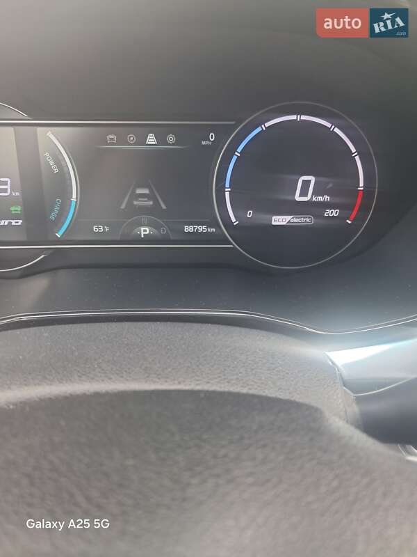 Внедорожник / Кроссовер Kia Niro 2020 в Львове фото 15 Внедорожник / Кроссовер Kia Niro 2020 в Львове