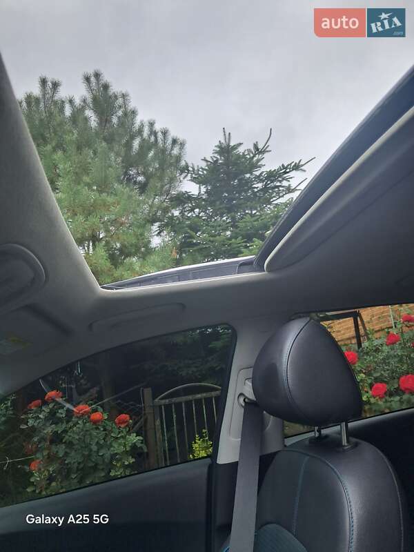 Внедорожник / Кроссовер Kia Niro 2020 в Львове фото 19 Внедорожник / Кроссовер Kia Niro 2020 в Львове