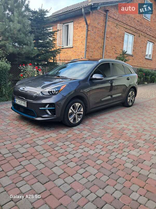 Внедорожник / Кроссовер Kia Niro 2020 в Львове фото 25 Внедорожник / Кроссовер Kia Niro 2020 в Львове