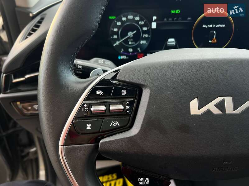 Внедорожник / Кроссовер Kia Niro 2024 в Ивано-Франковске