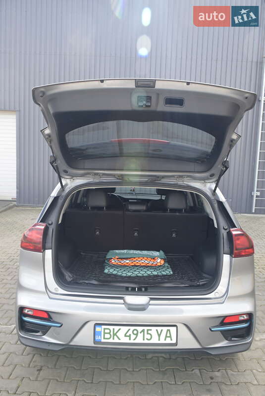 Внедорожник / Кроссовер Kia Niro 2022 в Ровно