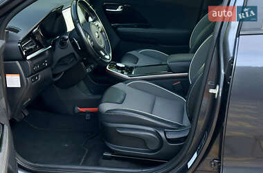Внедорожник / Кроссовер Kia Niro 2021 в 