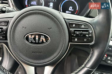 Внедорожник / Кроссовер Kia Niro 2021 в 