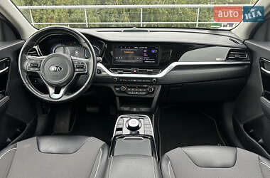 Внедорожник / Кроссовер Kia Niro 2021 в 