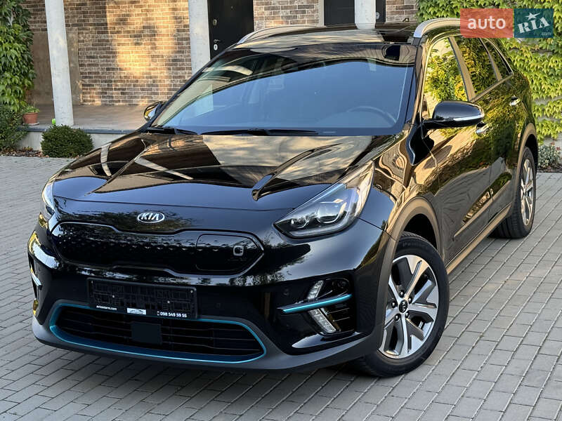 Позашляховик / Кросовер Kia Niro 2020 в Києві фото 17 Позашляховик / Кросовер Kia Niro 2020 в Києві