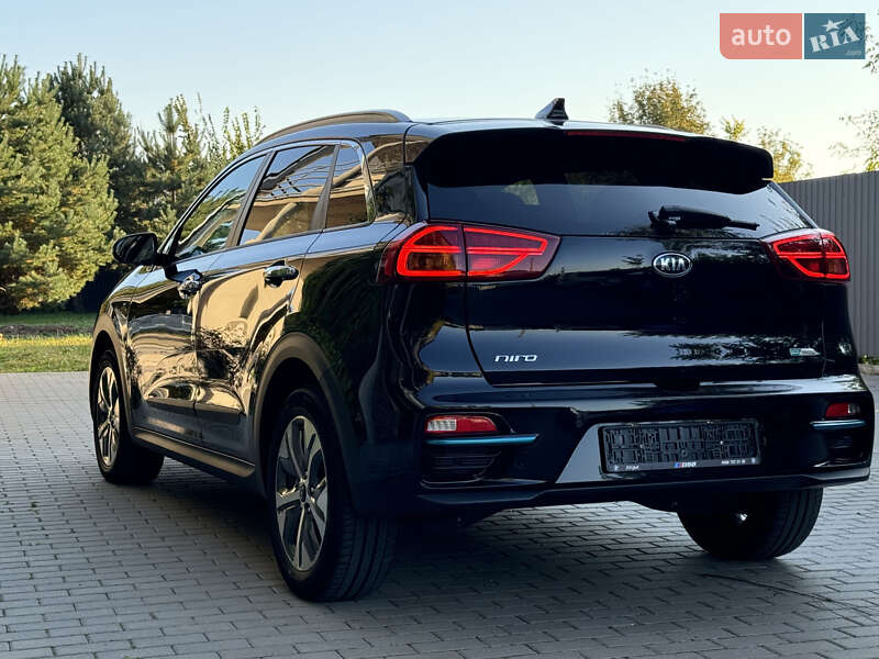 Позашляховик / Кросовер Kia Niro 2020 в Києві фото 13 Позашляховик / Кросовер Kia Niro 2020 в Києві