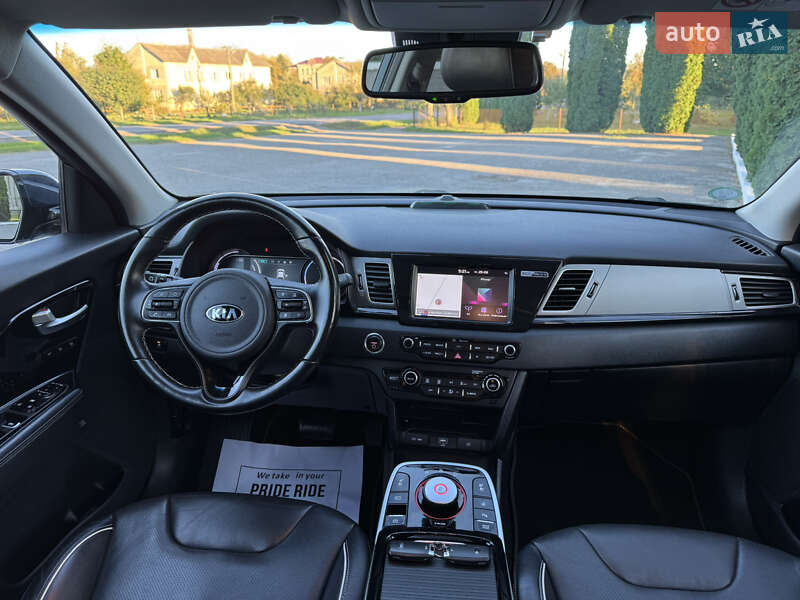 Внедорожник / Кроссовер Kia Niro 2020 в Дубно