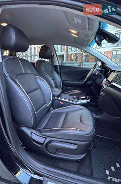 Внедорожник / Кроссовер Kia Niro 2020 в 