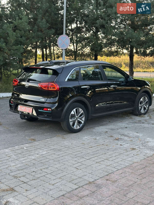 Внедорожник / Кроссовер Kia Niro 2020 в Золочеве фото 28 Внедорожник / Кроссовер Kia Niro 2020 в Золочеве
