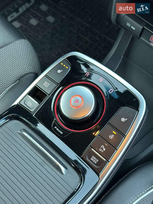 Внедорожник / Кроссовер Kia Niro 2020 в Золочеве фото 41 Внедорожник / Кроссовер Kia Niro 2020 в Золочеве