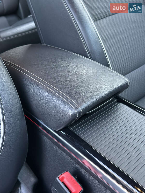 Внедорожник / Кроссовер Kia Niro 2020 в Золочеве фото 45 Внедорожник / Кроссовер Kia Niro 2020 в Золочеве