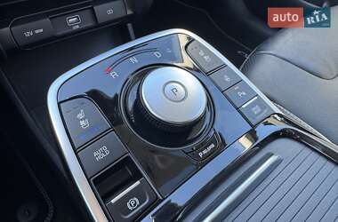 Внедорожник / Кроссовер Kia Niro 2021 в 