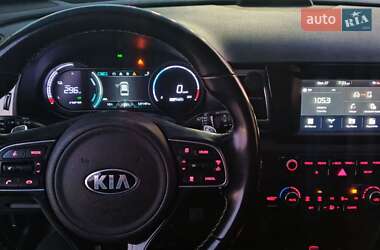 Внедорожник / Кроссовер Kia Niro 2019 в 