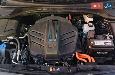 Внедорожник / Кроссовер Kia Niro 2019 в 