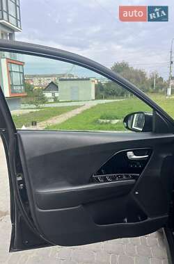 Внедорожник / Кроссовер Kia Niro 2018 в 