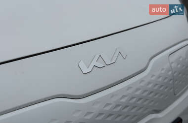 Внедорожник / Кроссовер Kia Niro 2022 в 