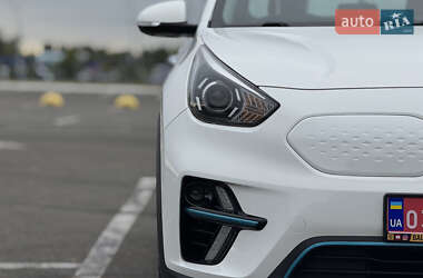 Внедорожник / Кроссовер Kia Niro 2022 в 