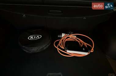 Внедорожник / Кроссовер Kia Niro 2020 в 