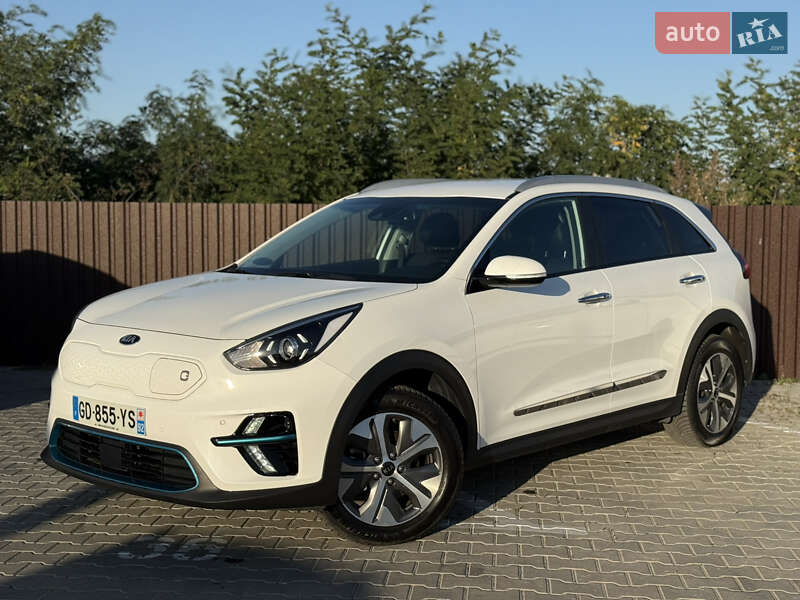 Внедорожник / Кроссовер Kia Niro 2021 в 